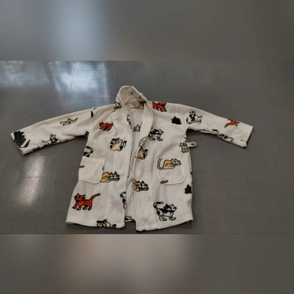 Aegean Apparel Polyester Cat White Sleepwear & Robes Women Cat Lady Granny Core - Picture 3 of 11
